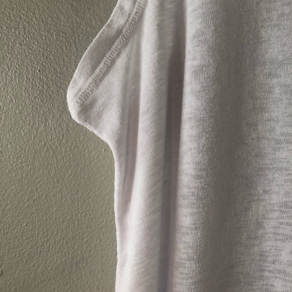 Athleta mesh Tank - Picture 2 of 5